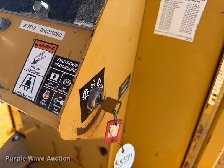 image for item FK4190 2002 Vermeer V8550A cable plow