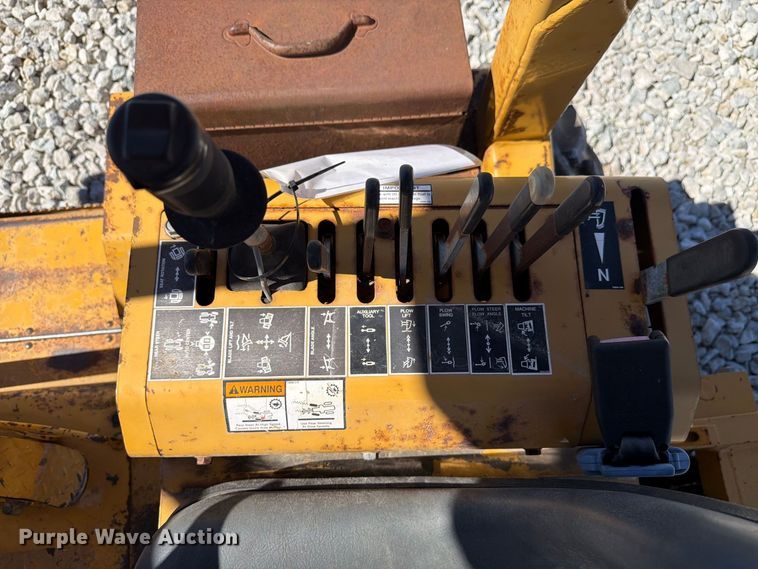 image for item FK4190 2002 Vermeer V8550A cable plow