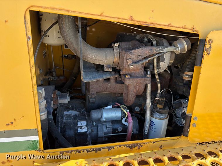 image for item FK4190 2002 Vermeer V8550A cable plow