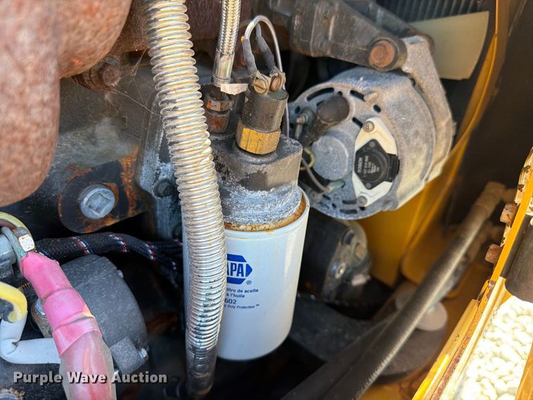 image for item FK4190 2002 Vermeer V8550A cable plow