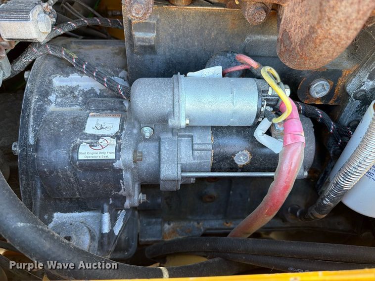 image for item FK4190 2002 Vermeer V8550A cable plow