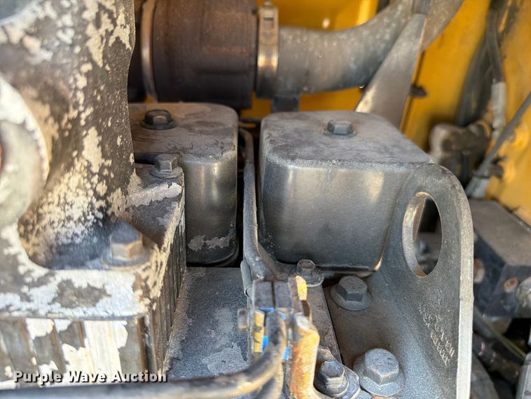 image for item FK4190 2002 Vermeer V8550A cable plow