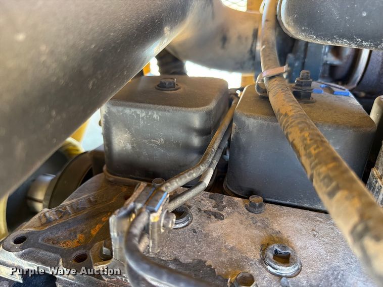 image for item FK4190 2002 Vermeer V8550A cable plow