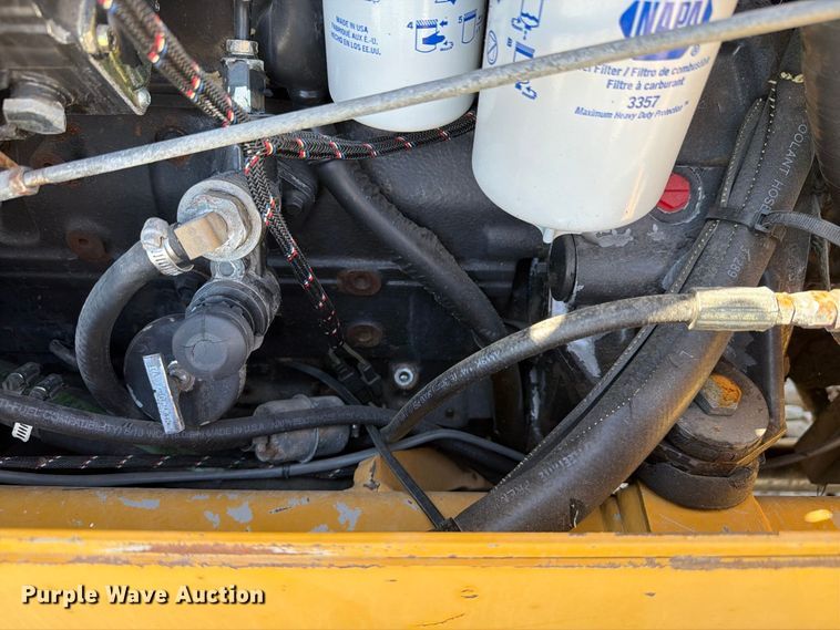 image for item FK4190 2002 Vermeer V8550A cable plow