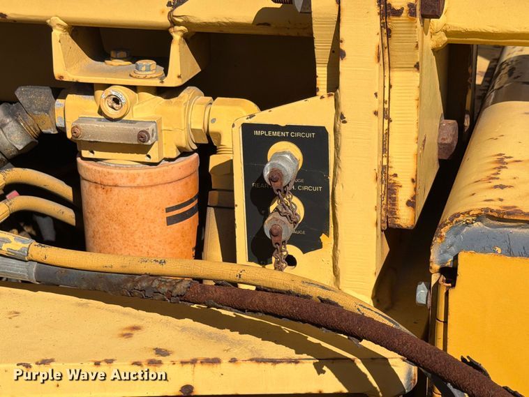 image for item FK4193 1992 Vermeer FLX75 cable plow