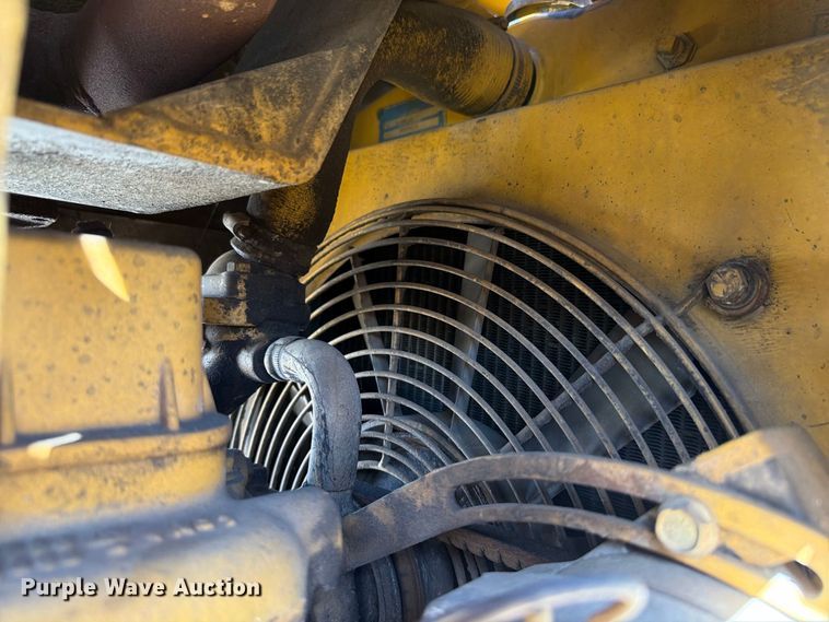 image for item FK4193 1992 Vermeer FLX75 cable plow