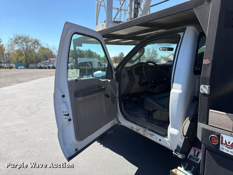 image for item FK4658 2009 Ford F550 bucket truck