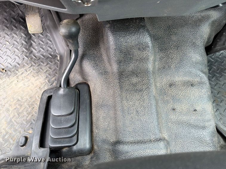 image for item FK5248 2013 Ford F450 Ext. Cab utility / service truck