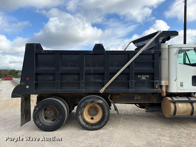 image for item FK5304 2000 International 9100i dump truck