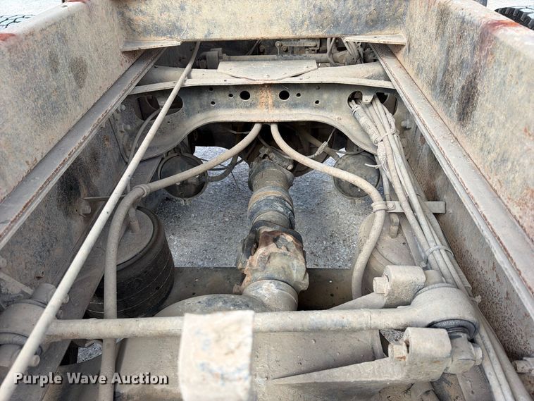 image for item FK5304 2000 International 9100i dump truck