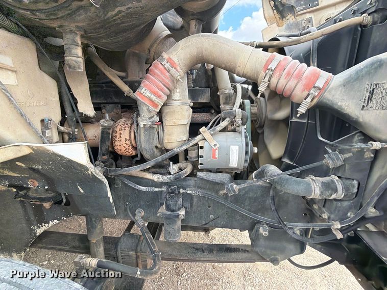 image for item FK5304 2000 International 9100i dump truck
