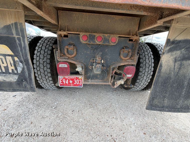 image for item FK5304 2000 International 9100i dump truck