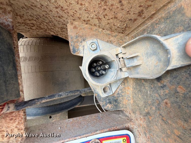 image for item FK5304 2000 International 9100i dump truck