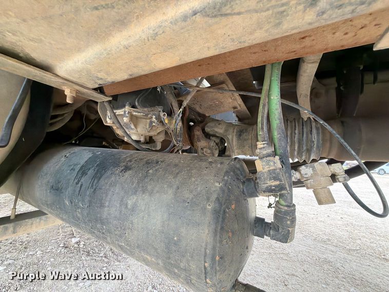 image for item FK5304 2000 International 9100i dump truck