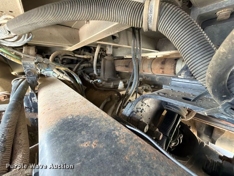 image for item FK5304 2000 International 9100i dump truck