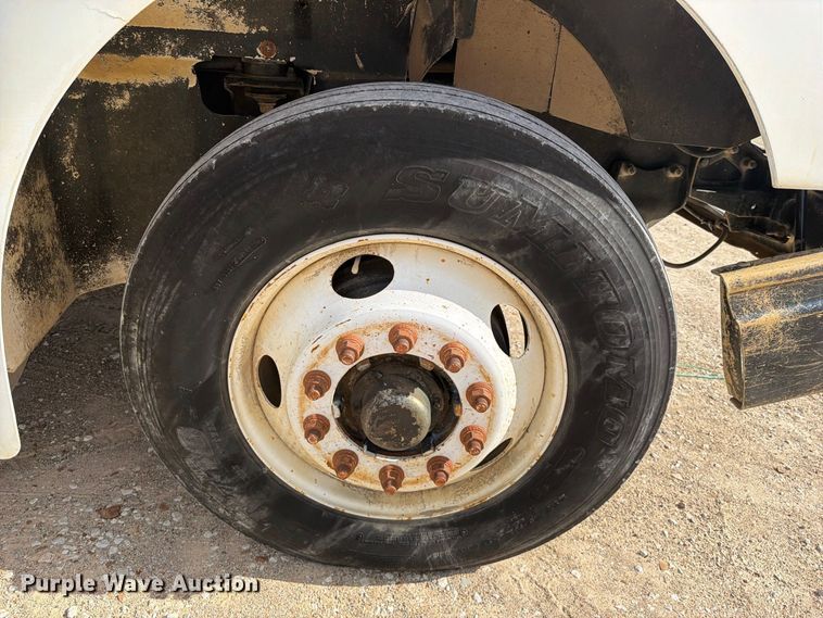 image for item FK5304 2000 International 9100i dump truck