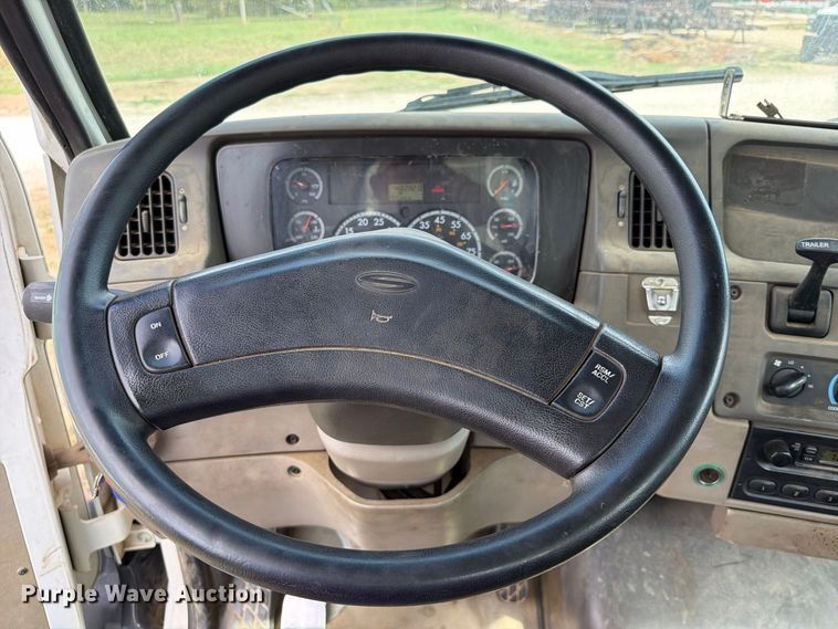 image for item FK5305 2007 Sterling Acterra pressure digger truck