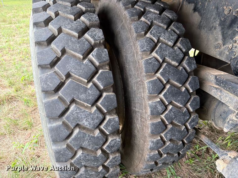 image for item FK5305 2007 Sterling Acterra pressure digger truck