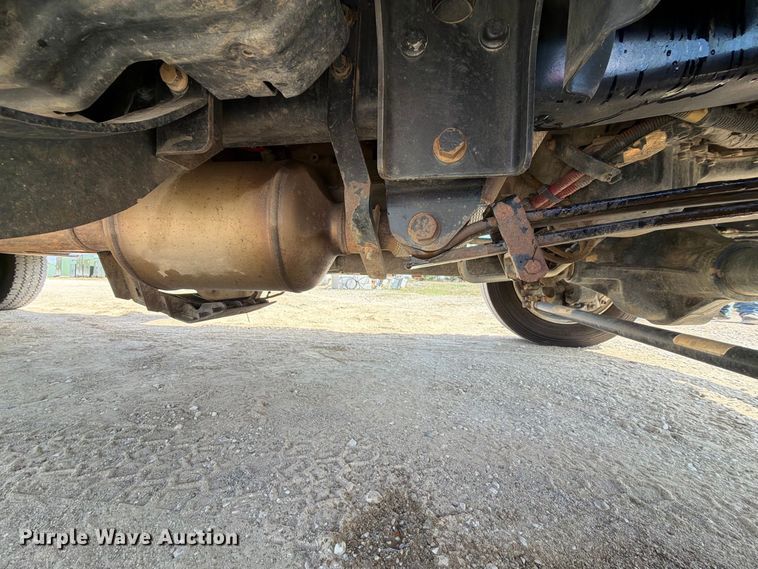 image for item FK5306 2022 Chevrolet 750 bucket truck
