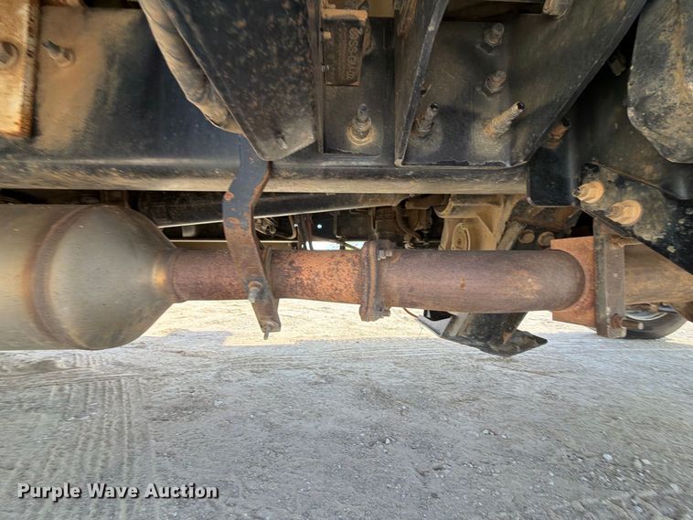 image for item FK5306 2022 Chevrolet 750 bucket truck