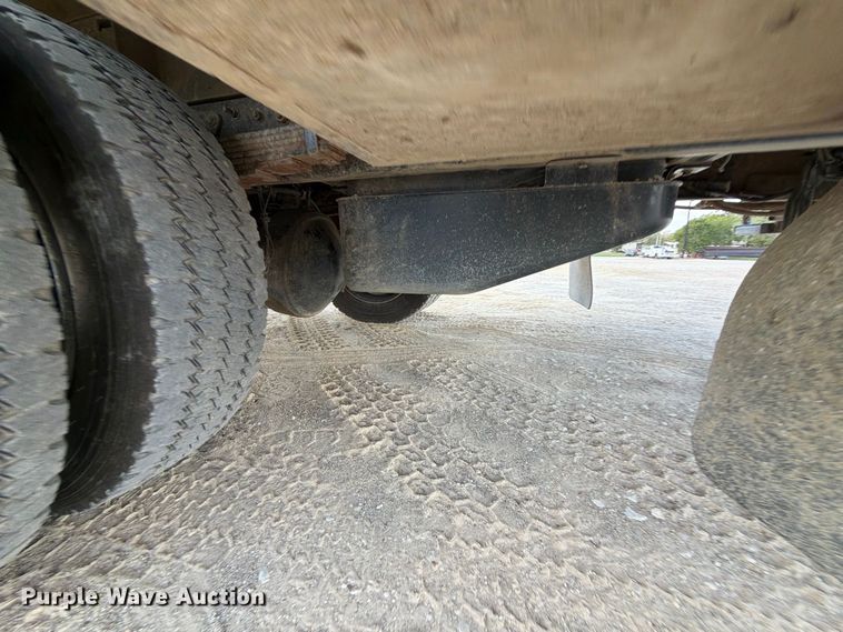 image for item FK5306 2022 Chevrolet 750 bucket truck
