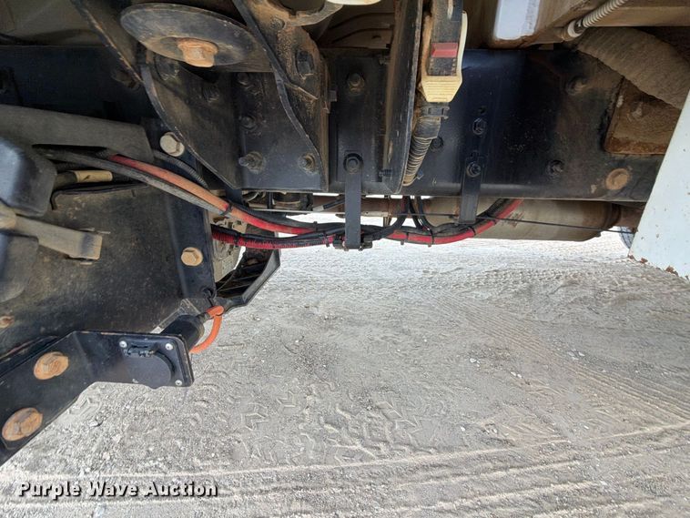 image for item FK5306 2022 Chevrolet 750 bucket truck