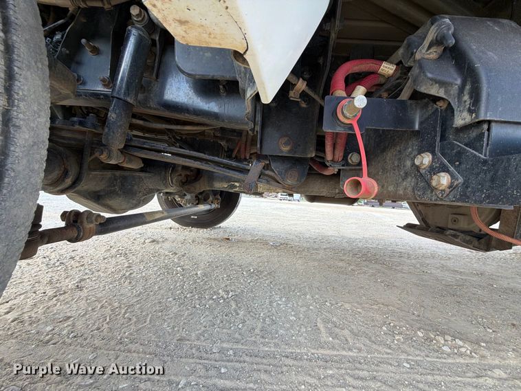 image for item FK5306 2022 Chevrolet 750 bucket truck