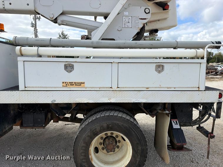 image for item FK5307 2007 Ford F750 bucket truck