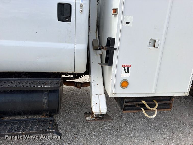 image for item FK5307 2007 Ford F750 bucket truck