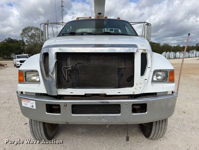image for item FK5307 2007 Ford F750 bucket truck