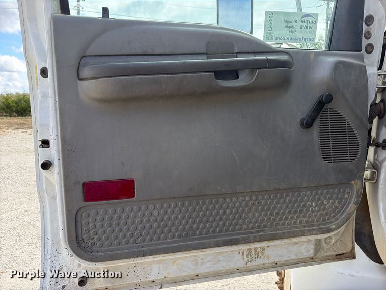 image for item FK5307 2007 Ford F750 bucket truck