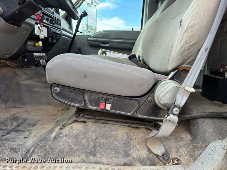 image for item FK5307 2007 Ford F750 bucket truck