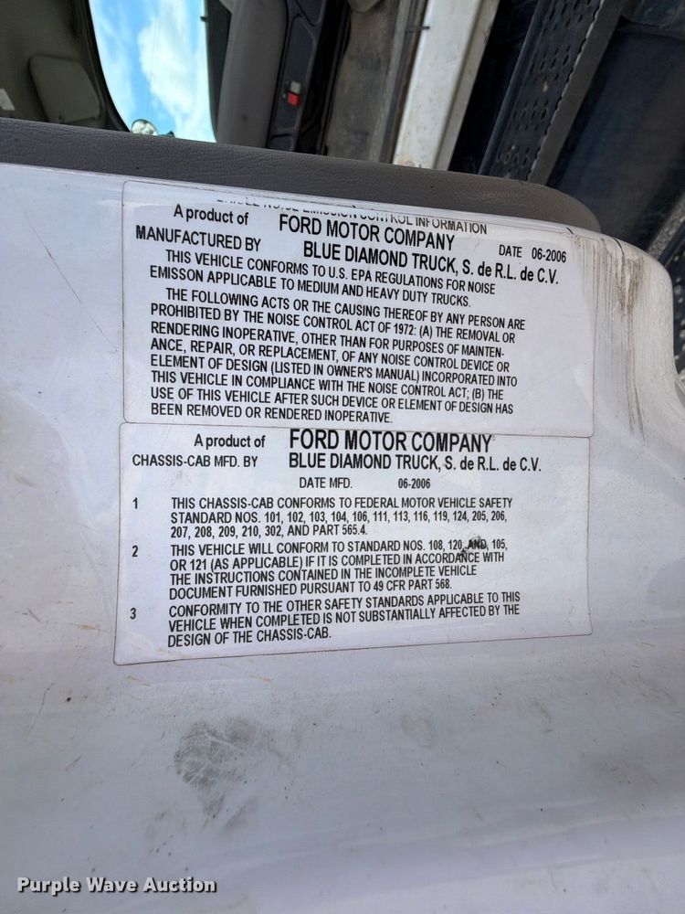 image for item FK5307 2007 Ford F750 bucket truck