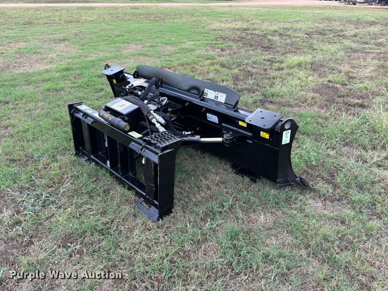 image for item FK5312 2023 Caterpillar 541 skid steer dozer blade