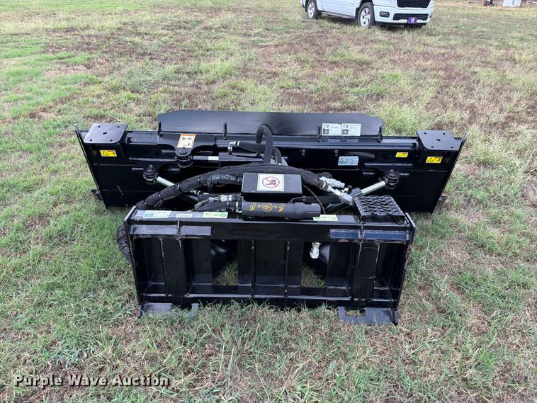 image for item FK5312 2023 Caterpillar 541 skid steer dozer blade