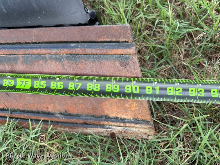 image for item FK5312 2023 Caterpillar 541 skid steer dozer blade