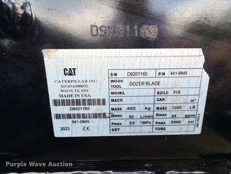 image for item FK5312 2023 Caterpillar 541 skid steer dozer blade
