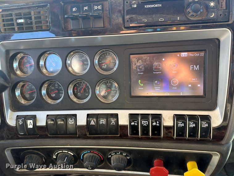 image for item FK5314 2019 Kenworth W900 semi truck
