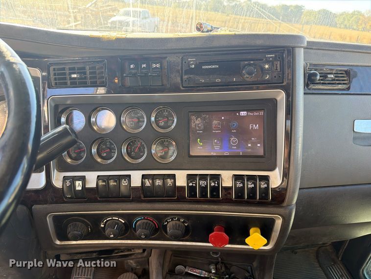 image for item FK5314 2019 Kenworth W900 semi truck