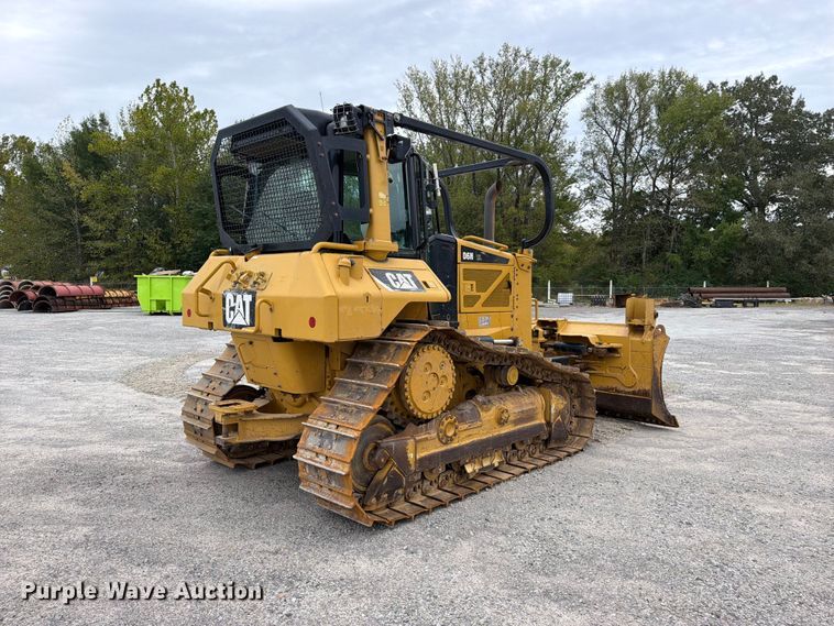 image for item FK5318 2015 Caterpillar D6N XL dozer