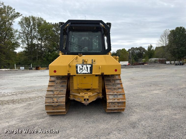 image for item FK5318 2015 Caterpillar D6N XL dozer
