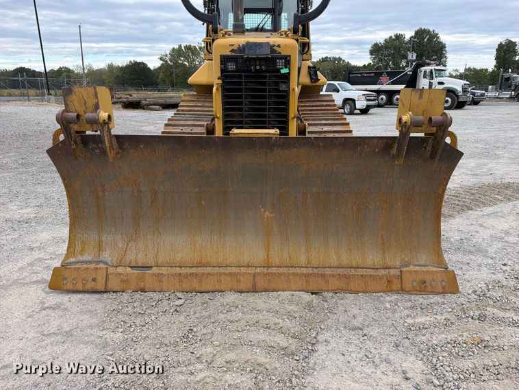 image for item FK5318 2015 Caterpillar D6N XL dozer