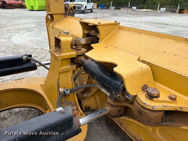 image for item FK5318 2015 Caterpillar D6N XL dozer