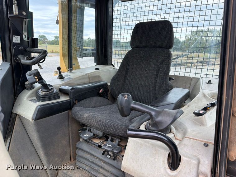 image for item FK5318 2015 Caterpillar D6N XL dozer