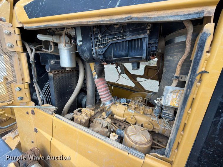 image for item FK5318 2015 Caterpillar D6N XL dozer