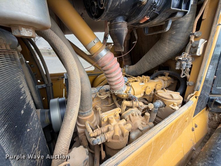 image for item FK5318 2015 Caterpillar D6N XL dozer