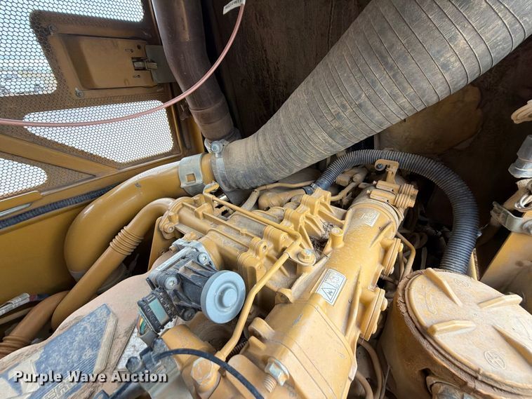 image for item FK5318 2015 Caterpillar D6N XL dozer