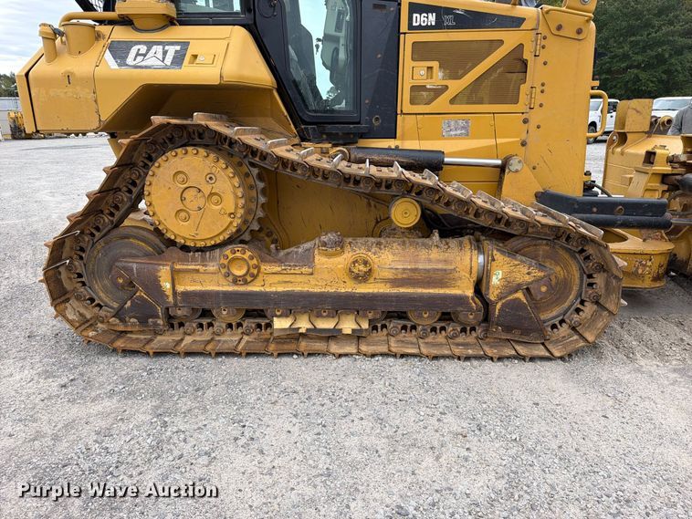 image for item FK5318 2015 Caterpillar D6N XL dozer