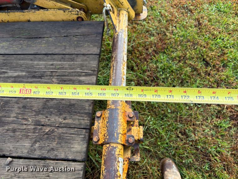 image for item FM6538 2003 Larson reel trailer