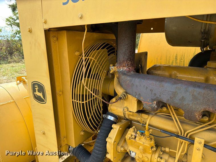 image for item FM6556 John Deere air curtain trench burner